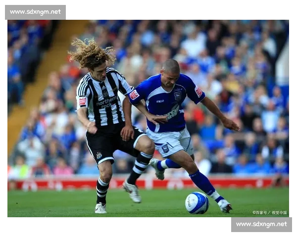 伊普斯2比1吉灵汉姆 比分定格赛场攻防全景解析焦点对决走势复盘